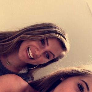 Meet your Posher, Kacie